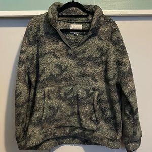 Camo fleece quarter zip hoodie